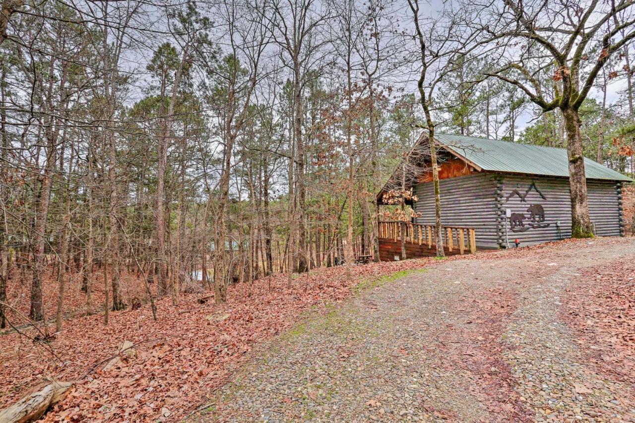 Broken Bow Log Cabin With Fire Pit, Pond, And Deck! ภายนอก รูปภาพ